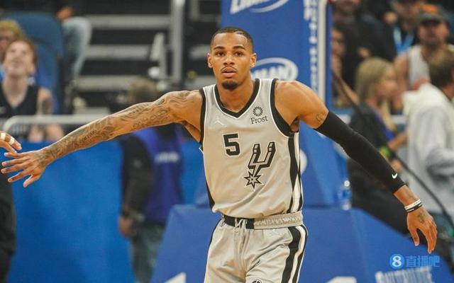 运动人士的 运动人士的