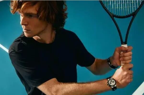 态走出托特 态走出托特