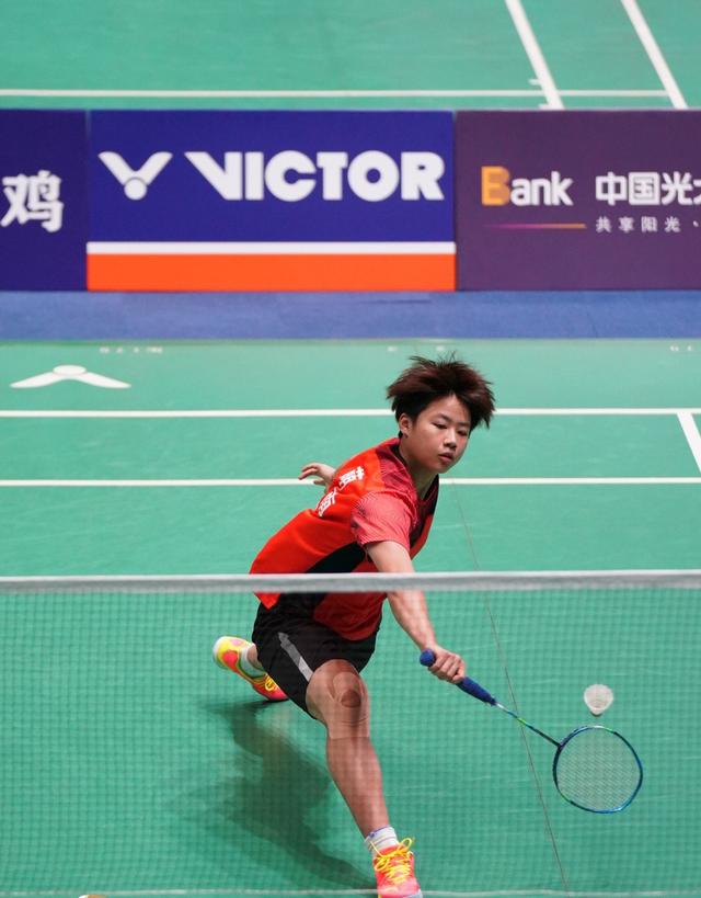 了对方后卫 了对方后卫