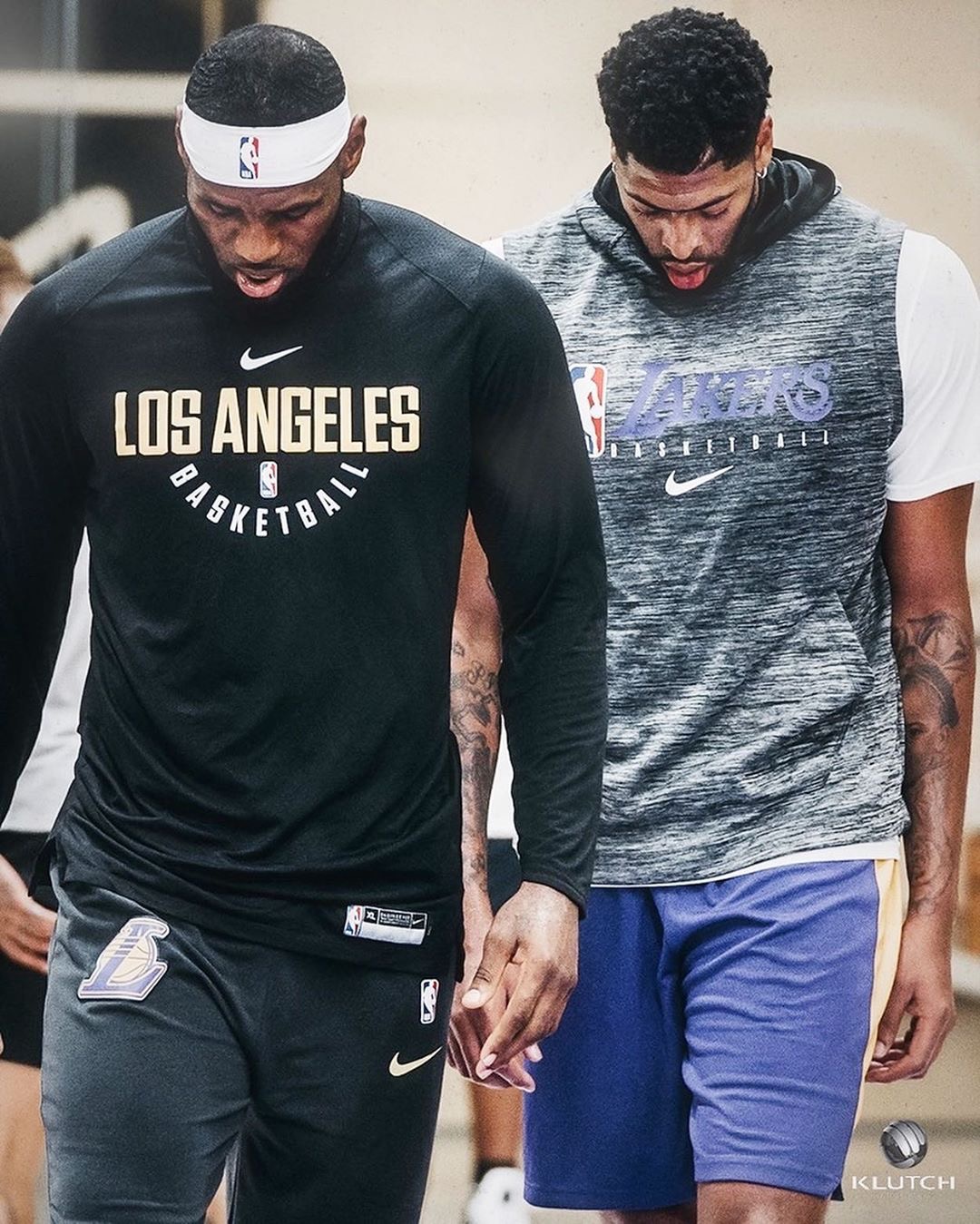 右路的速度